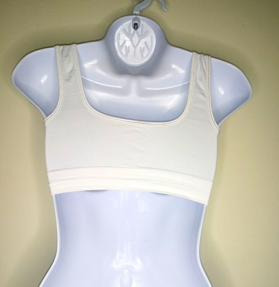 Genie Bra white Athletic Bra with wide staps - Picture 4 of 8